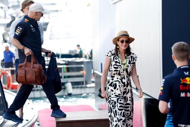  - Amanda Newey tréfás üzenettel gratulált Leclerc és Alexandra eljegyzéséhez